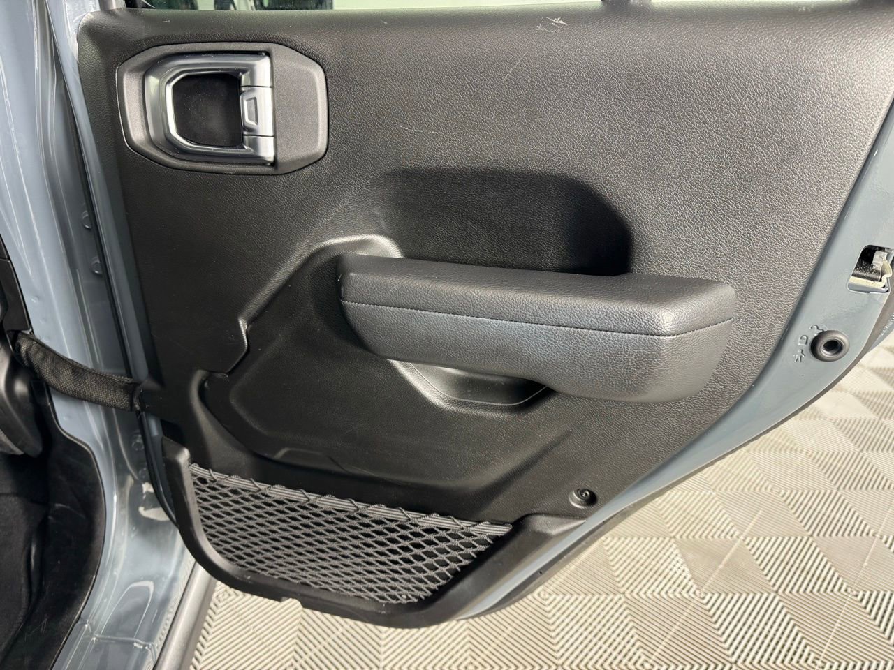 Used 2025 Jeep Wrangler Unlimited Rubicon image 27