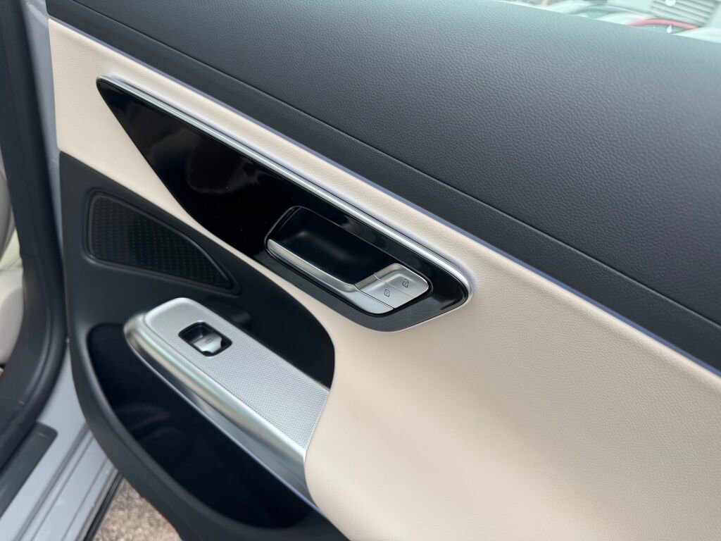 New 2026 Mercedes-Benz E 350 4MATIC Sedan image 20