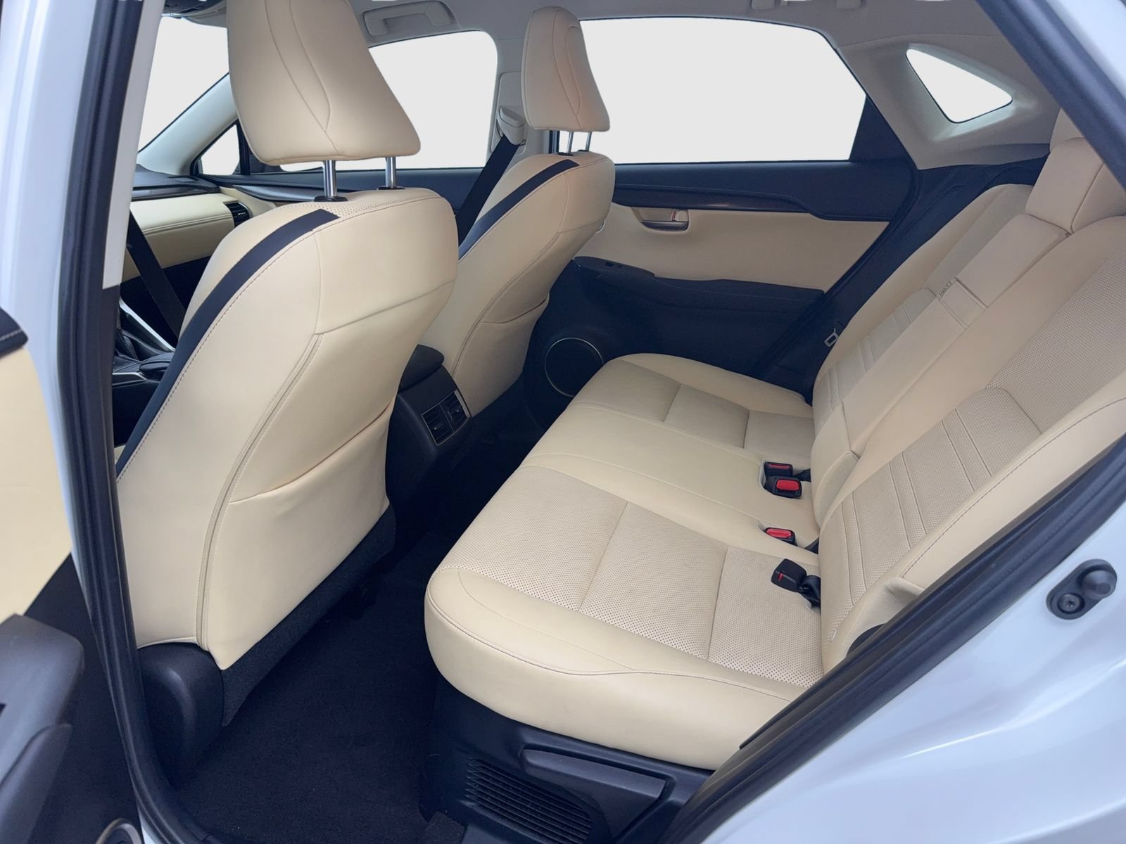 Used 2016 Lexus NX 200t FWD w/ Premium Package image 43