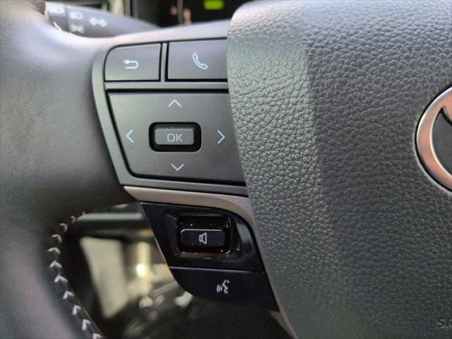 Certified 2026 Toyota Camry SE w/ Convenience Package FWD image 22