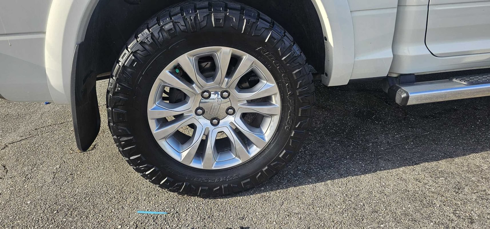 Used 2016 RAM 1500 Laramie Longhorn w/ Convenience Group AWD/4WD image 13