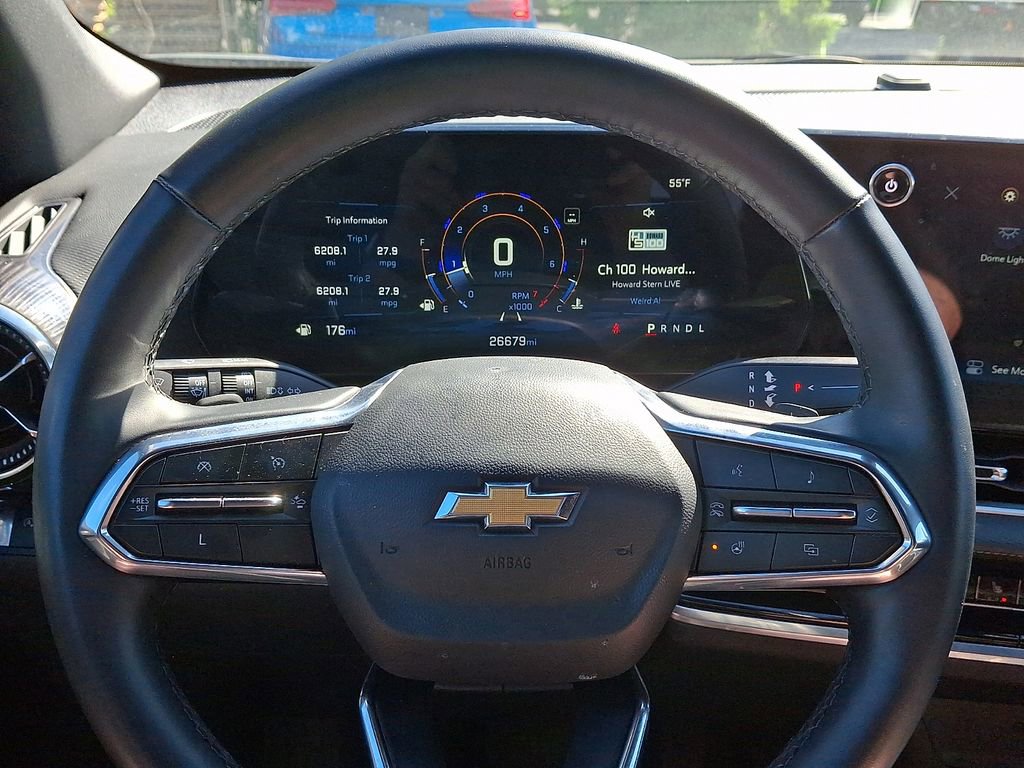 Used 2025 Chevrolet Equinox LT FWD image 17
