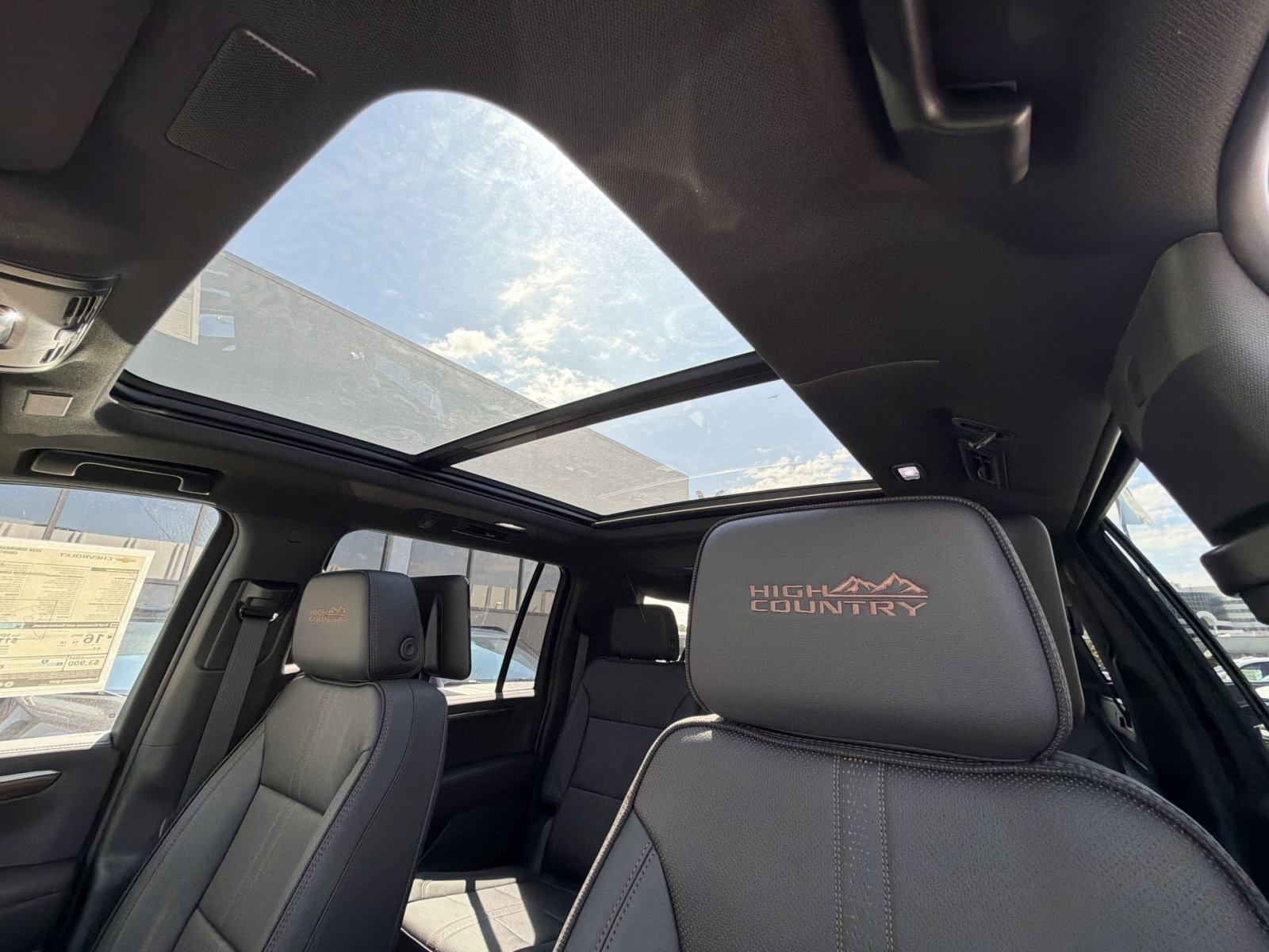 New 2026 Chevrolet Suburban High Country AWD/4WD image 24