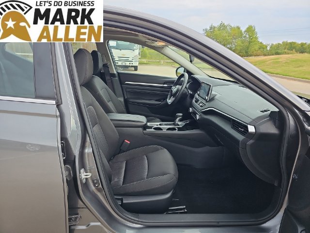 Used 2021 Nissan Altima 2.5 SV w/ SV Premium Package FWD image 27