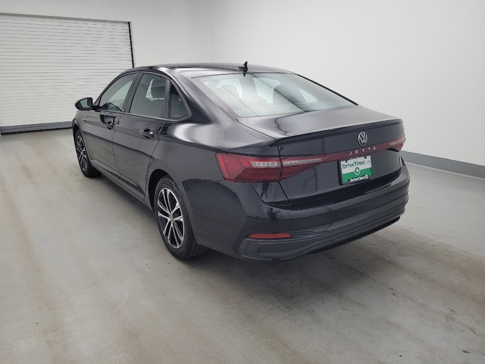 Used 2025 Volkswagen Jetta Sport FWD image 5