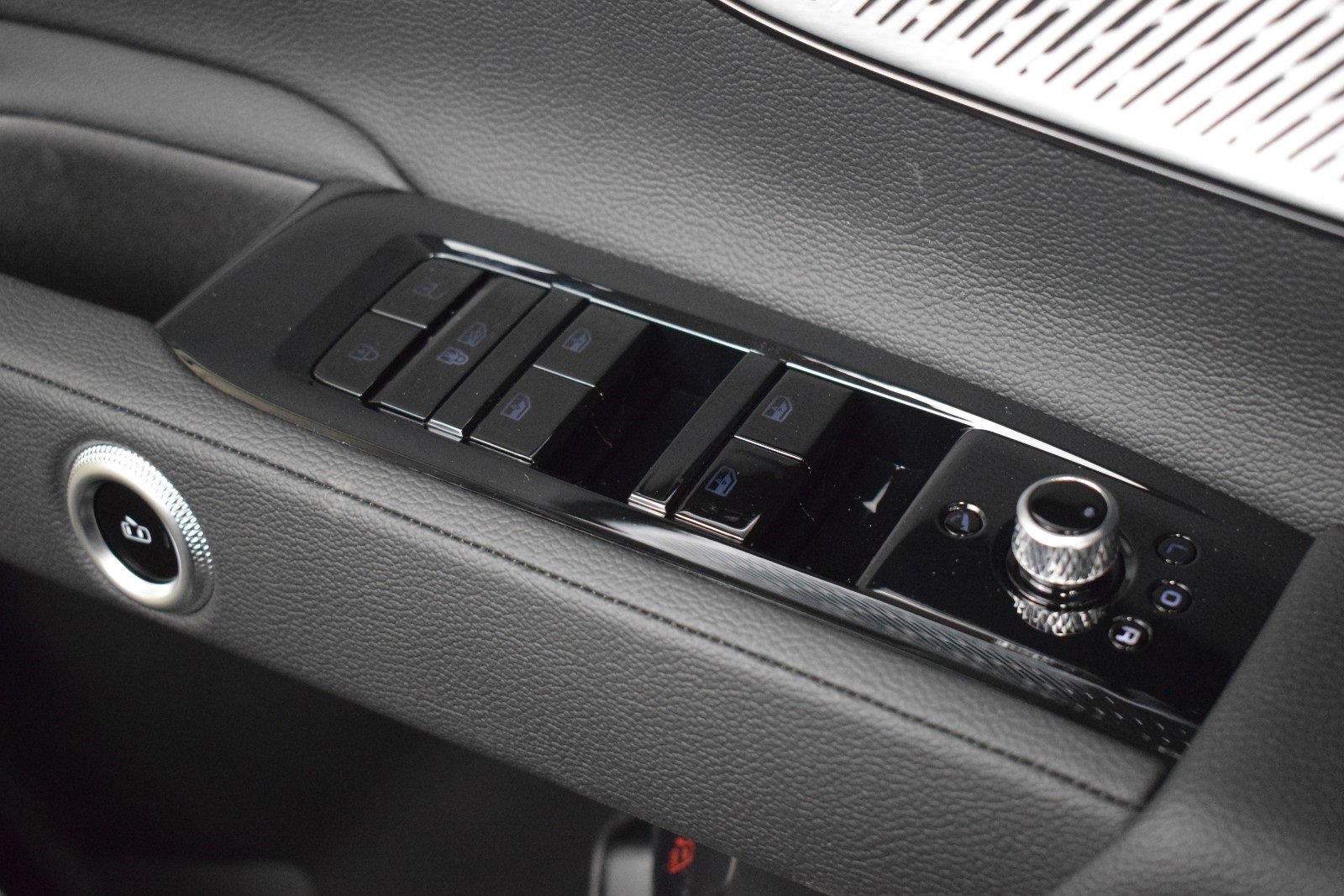 New 2024 Maserati Grecale Modena image 42