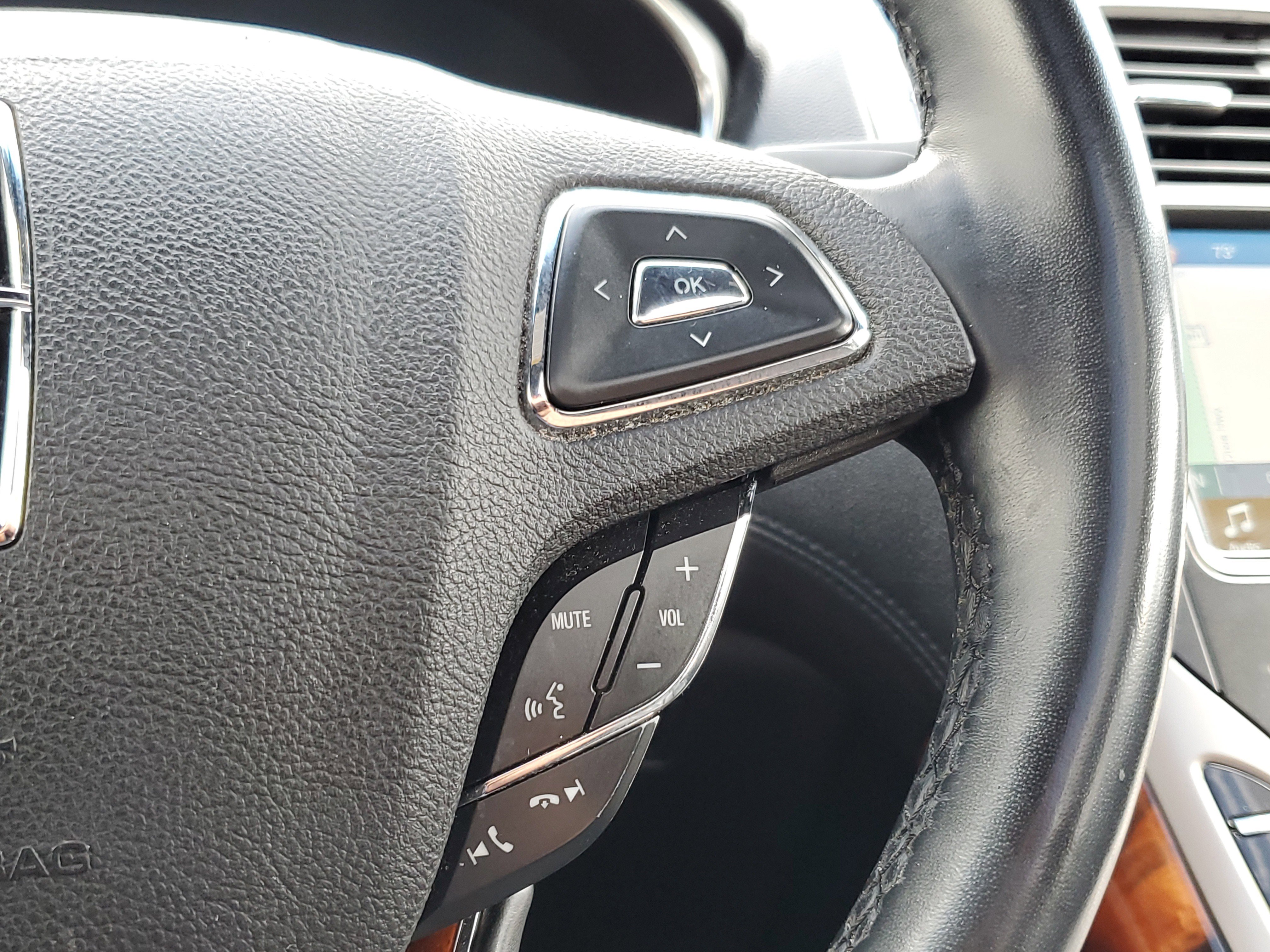 Used 2018 Lincoln MKX Reserve image 26