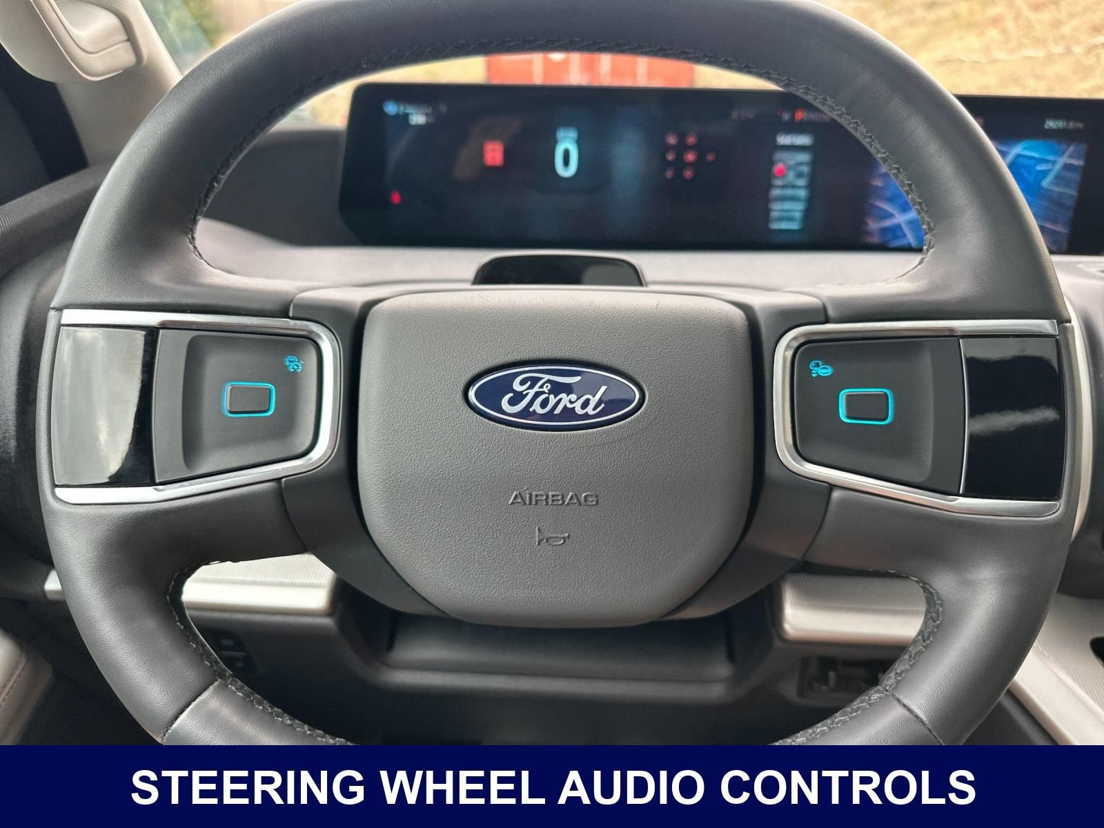 Used 2025 Ford Expedition Max Active AWD/4WD image 28