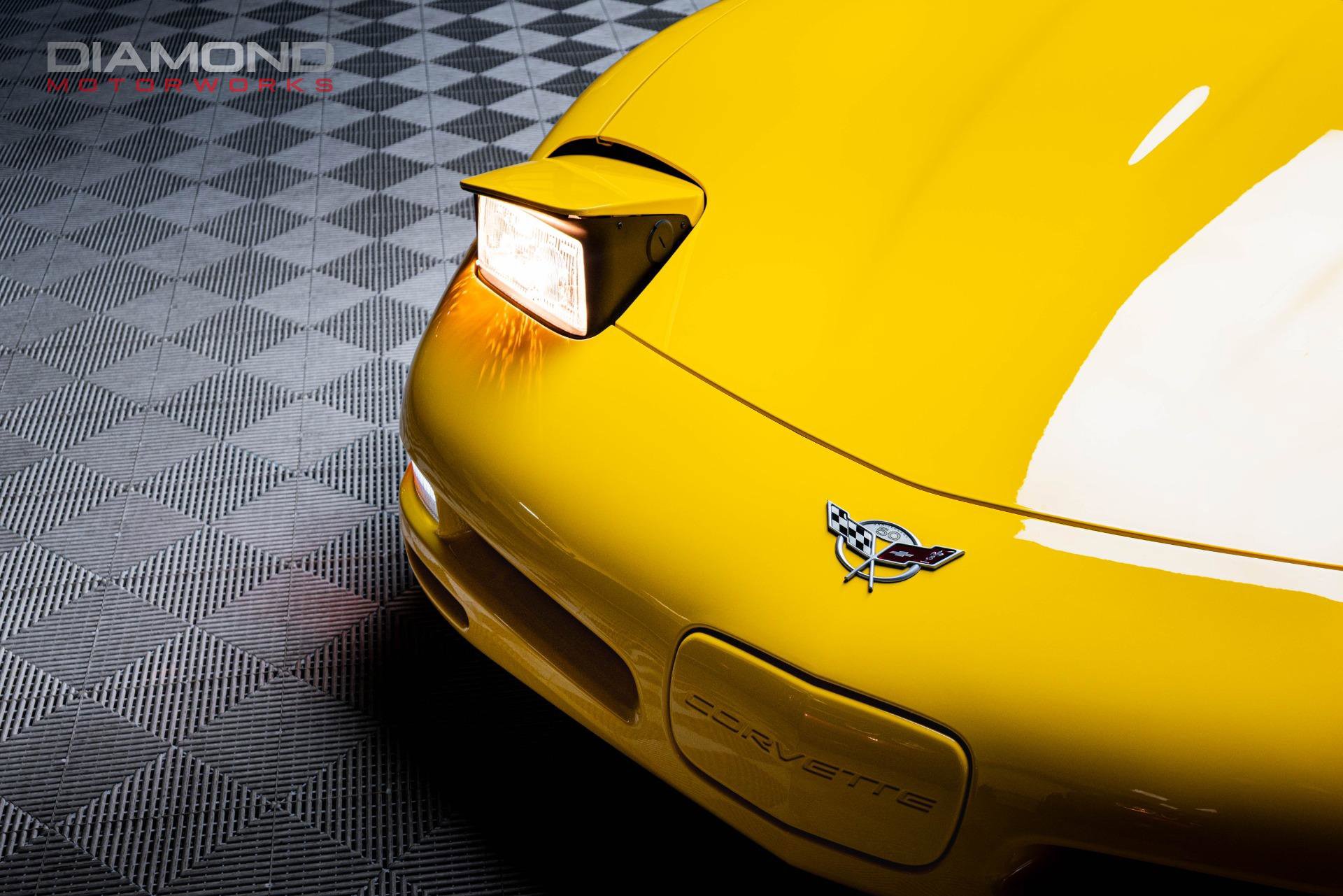 Used 2003 Chevrolet Corvette Coupe w/ Preferred Equipment Group image 61