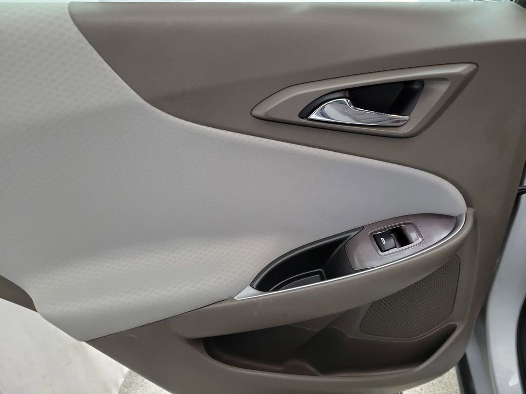 Used 2019 Chevrolet Malibu LS image 17