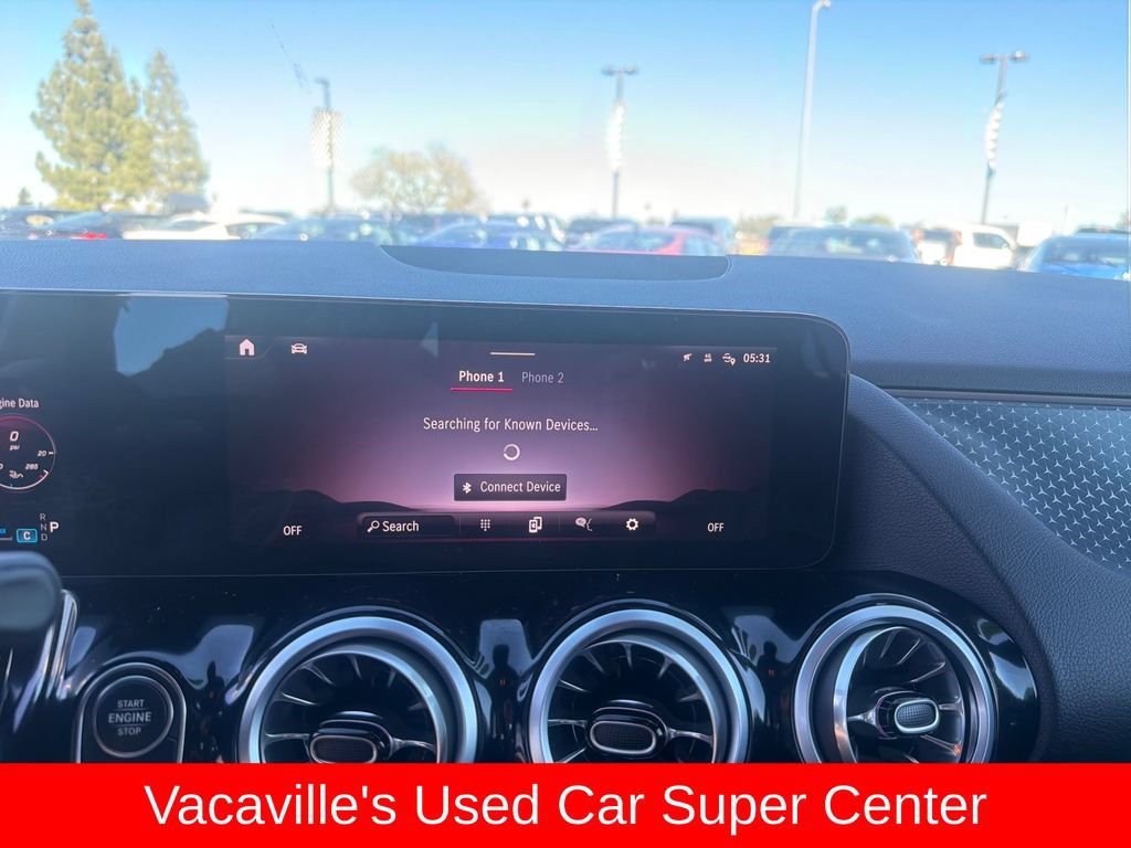 Used 2025 Mercedes-Benz GLA 250 4MATIC image 19
