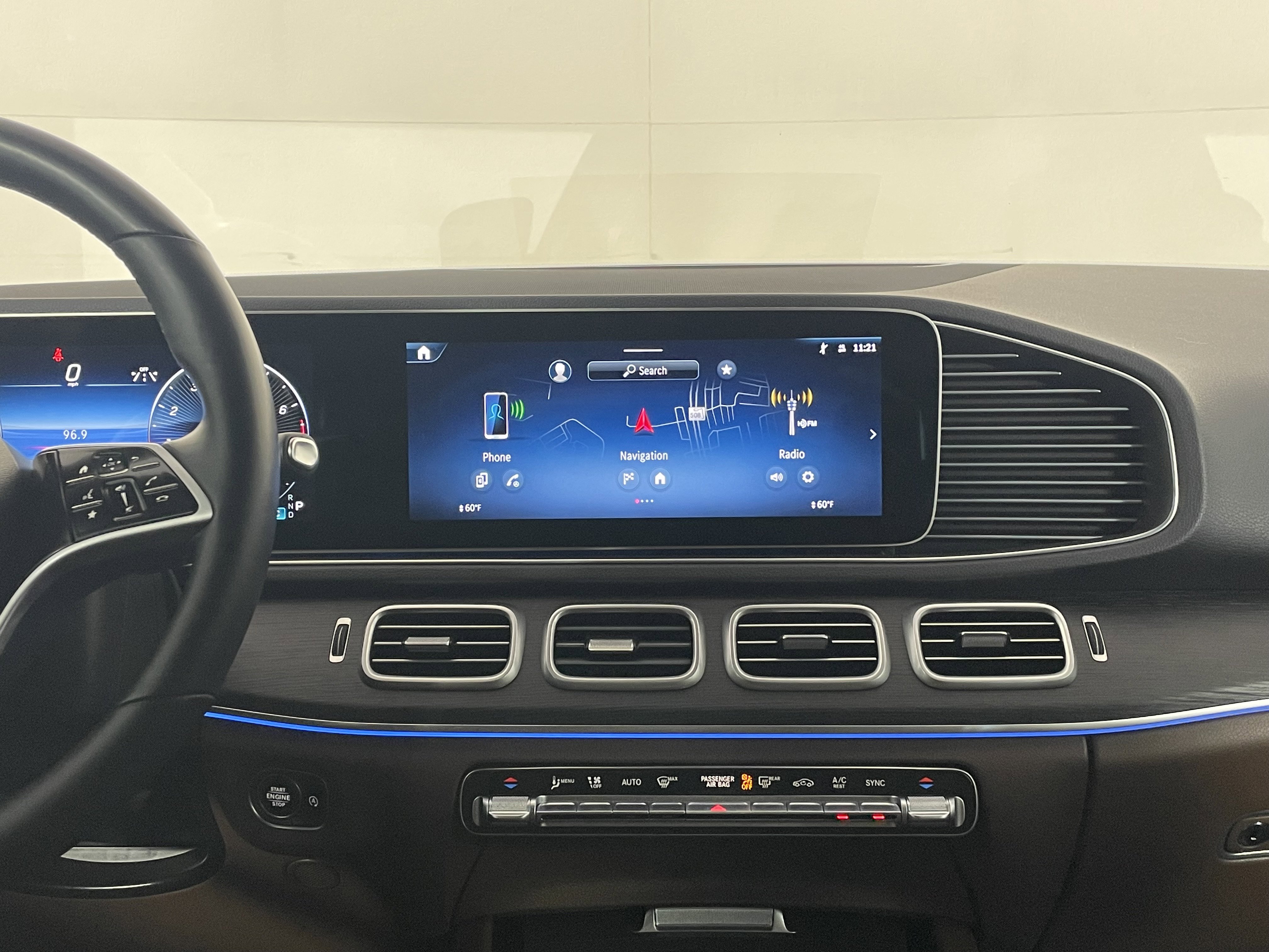 Certified 2025 Mercedes-Benz GLE 450 4MATIC image 17