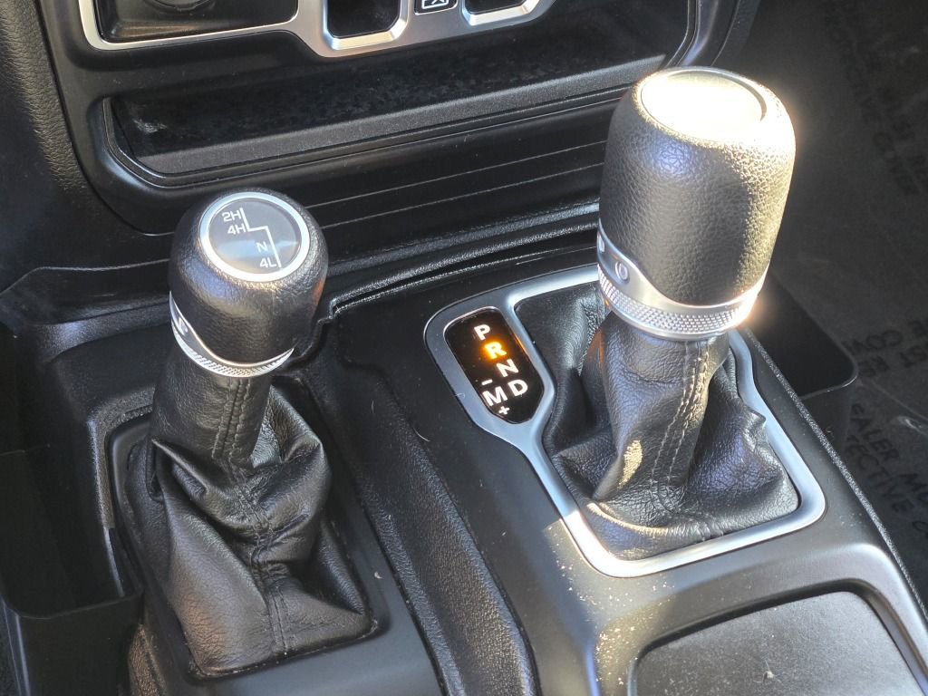 Used 2020 Jeep Wrangler Unlimited Sport S image 24