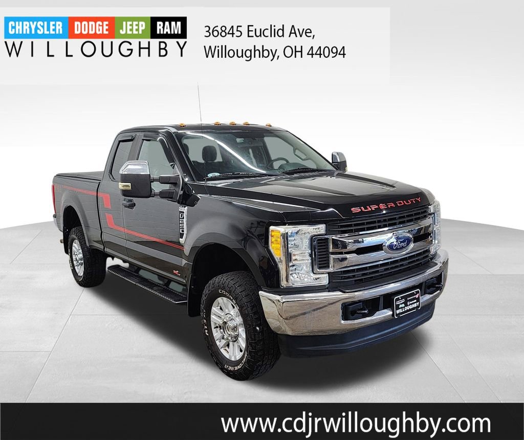 Used 2017 Ford F250 XL w/ STX Appearance Package AWD/4WD image 3