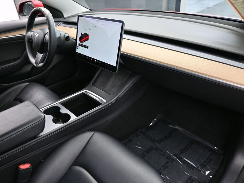 Used 2022 Tesla Model 3 Standard Range image 40