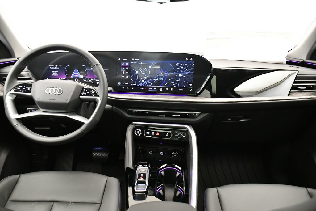 Used 2025 Audi Q5 Premium w/ Convenience Package image 19