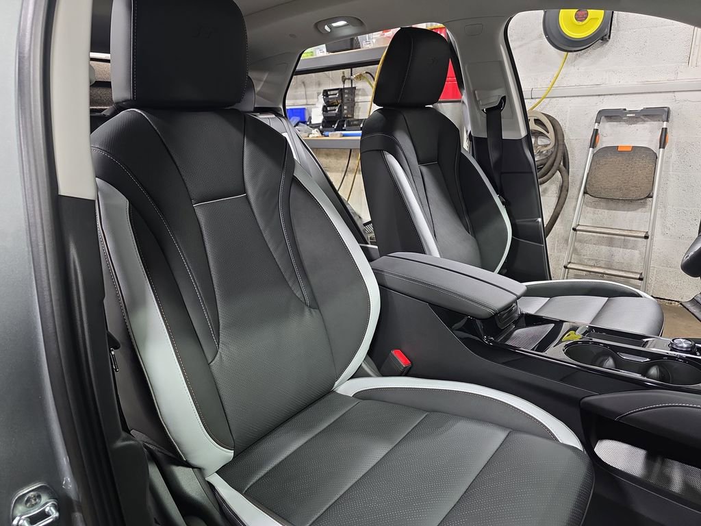 New 2026 Buick Envision Sport Touring image 10