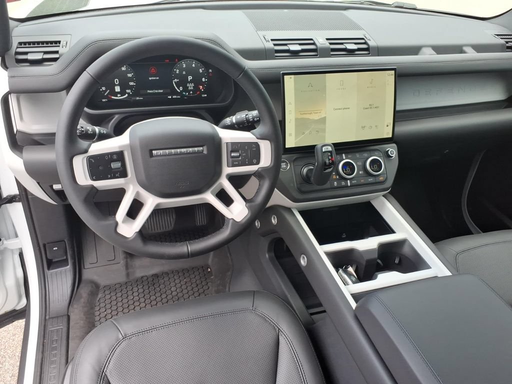 New 2026 Land Rover Defender 110 S AWD/4WD image 16