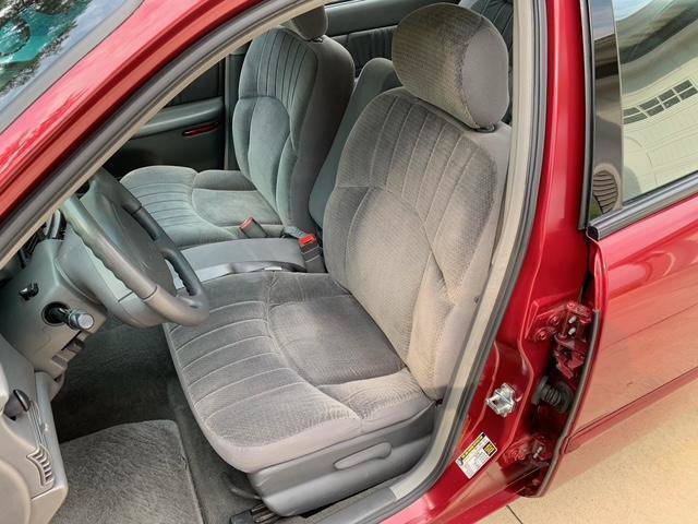 Used 2004 Buick Century Custom FWD image 21