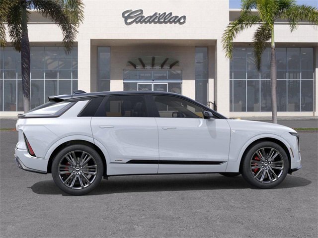 New 2026 Cadillac Lyriq V image 5