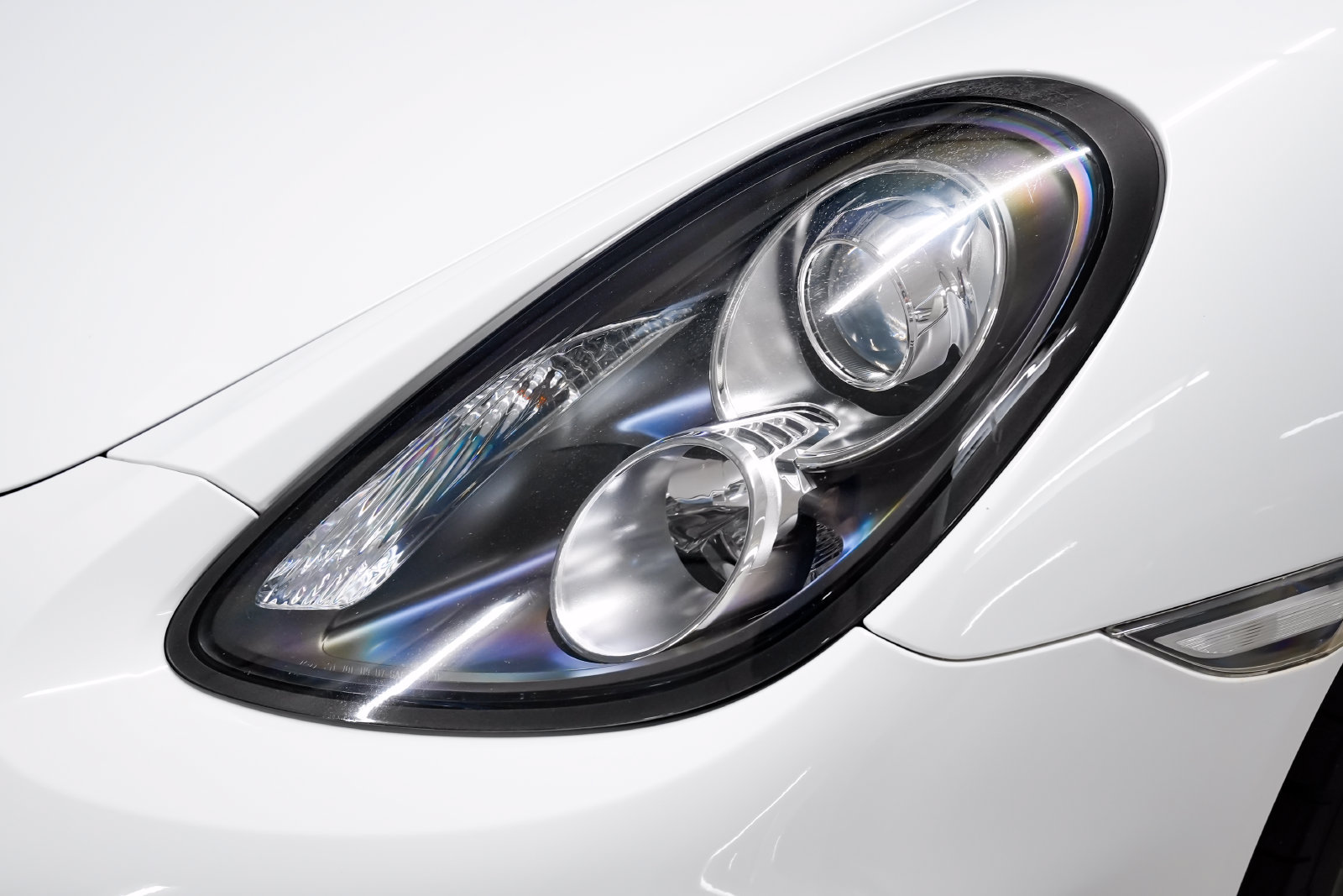Used 2014 Porsche Cayman RWD image 23