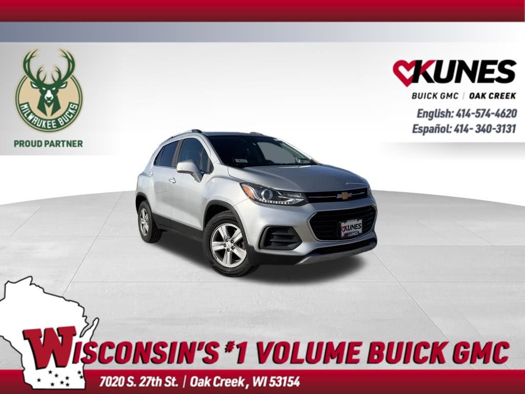 Used 2020 Chevrolet Trax LT w/ Driver Confidence Package FWD image 1