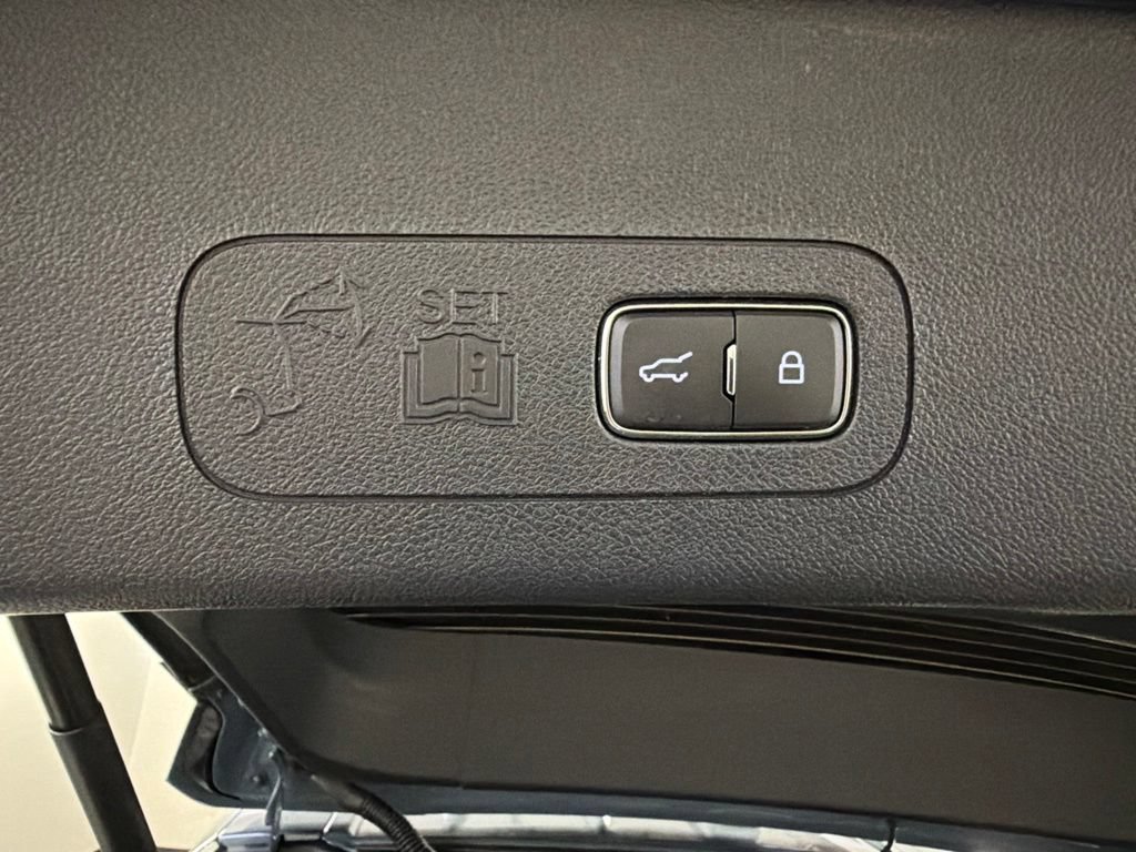 New 2026 Lincoln Aviator Reserve AWD/4WD image 39