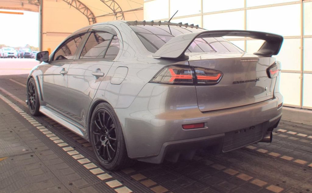 Used 2015 Mitsubishi Lancer Evolution GSR AWD/4WD image 4
