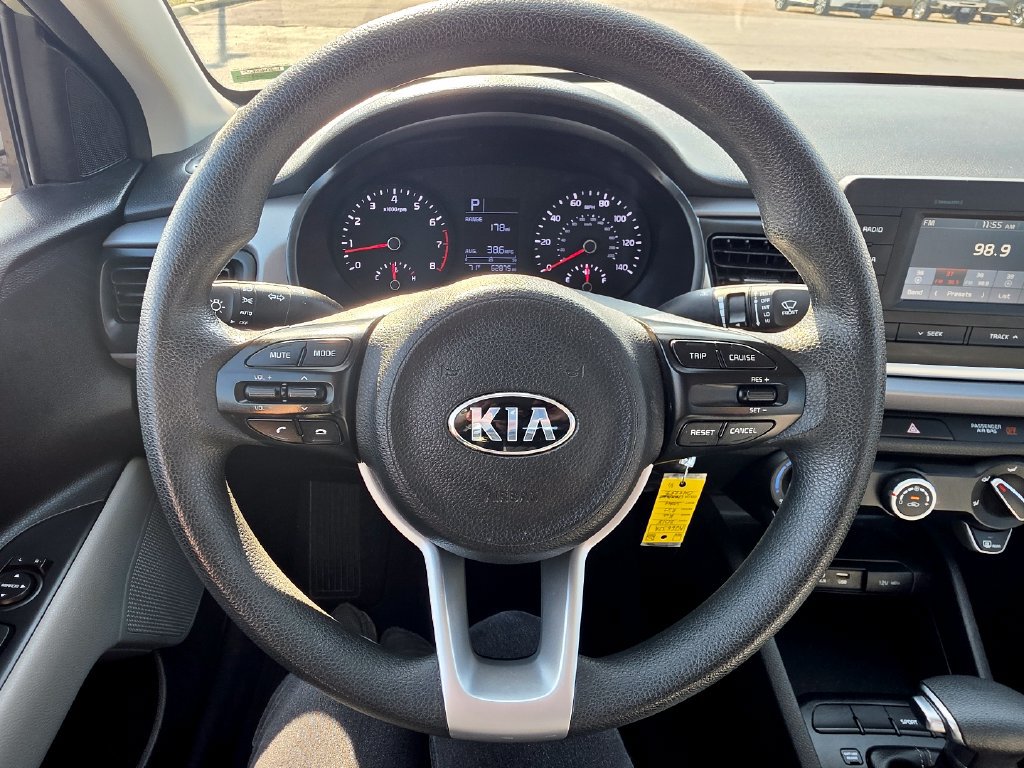 Used 2018 Kia Rio S FWD image 17