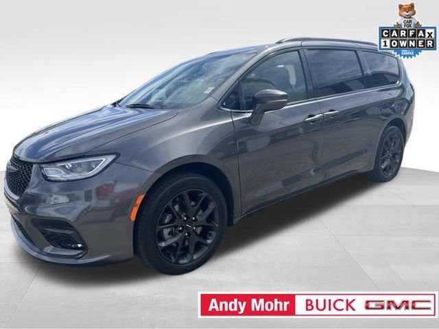Used 2022 Chrysler Pacifica Touring-L w/ S Appearance Package AWD/4WD image 5
