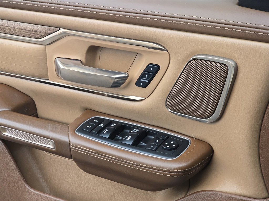 Used 2019 RAM 1500 Laramie Longhorn image 30