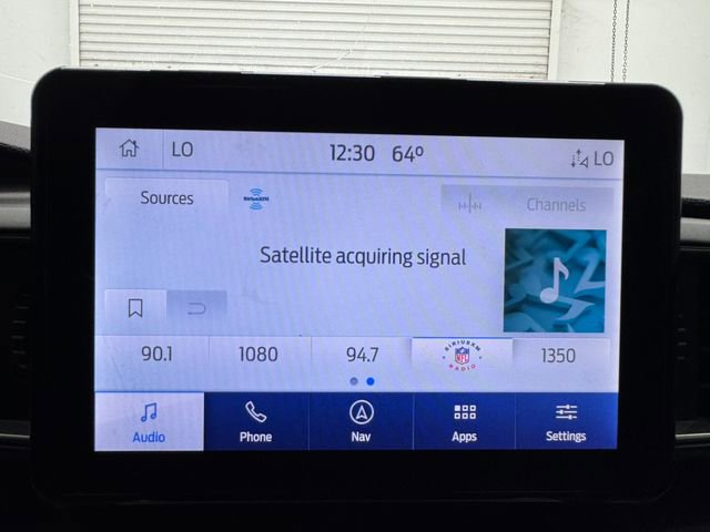 Used 2022 Ford Explorer XLT w/ Equipment Group 202A RWD image 28