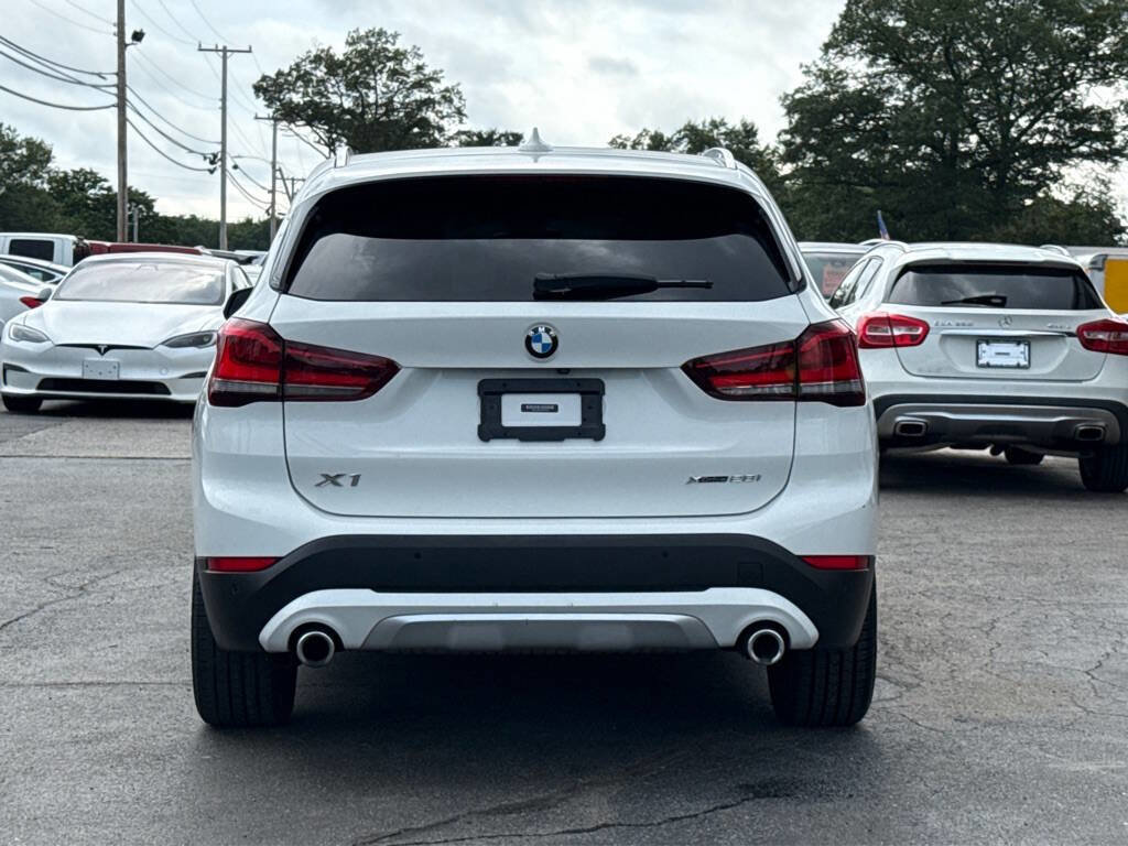 Used 2021 BMW X1 xDrive28i w/ Convenience Package image 4