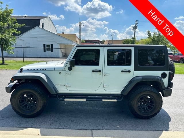 Used 2015 Jeep Wrangler Unlimited Rubicon AWD/4WD image 27