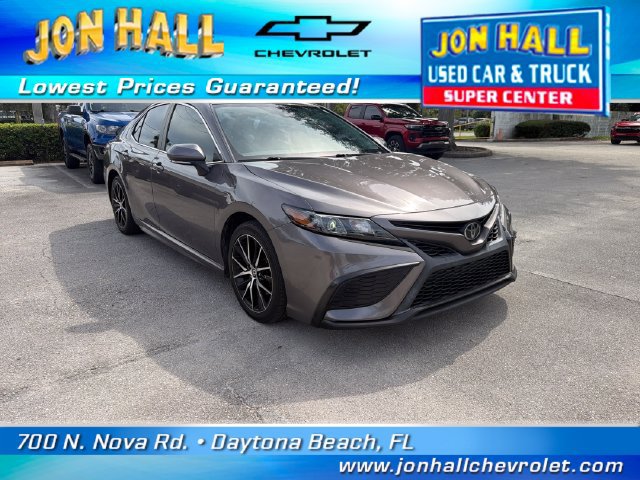 Used 2021 Toyota Camry SE w/ Convenience Package FWD 360° Tour