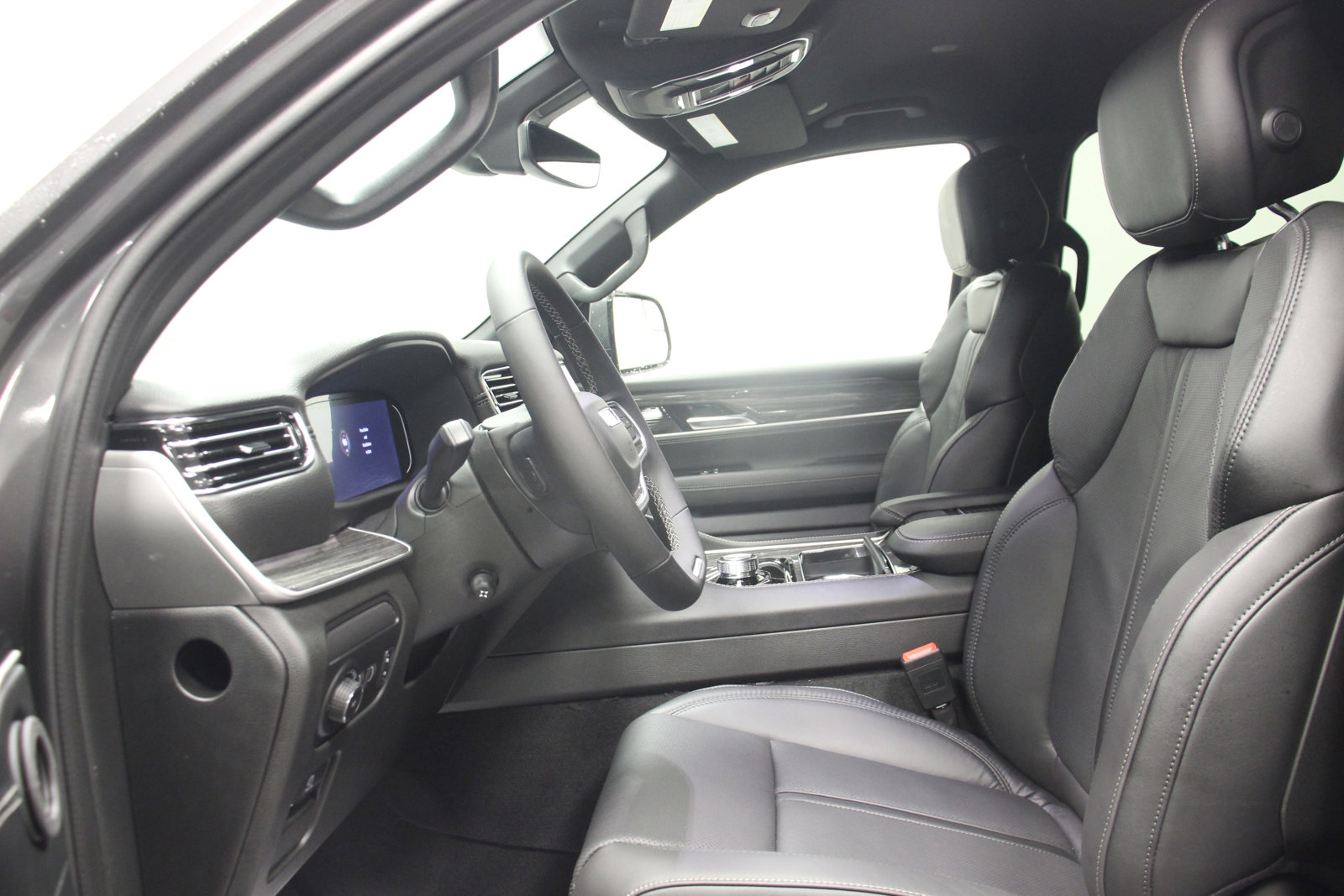 New 2022 Jeep Wagoneer Series II image 13