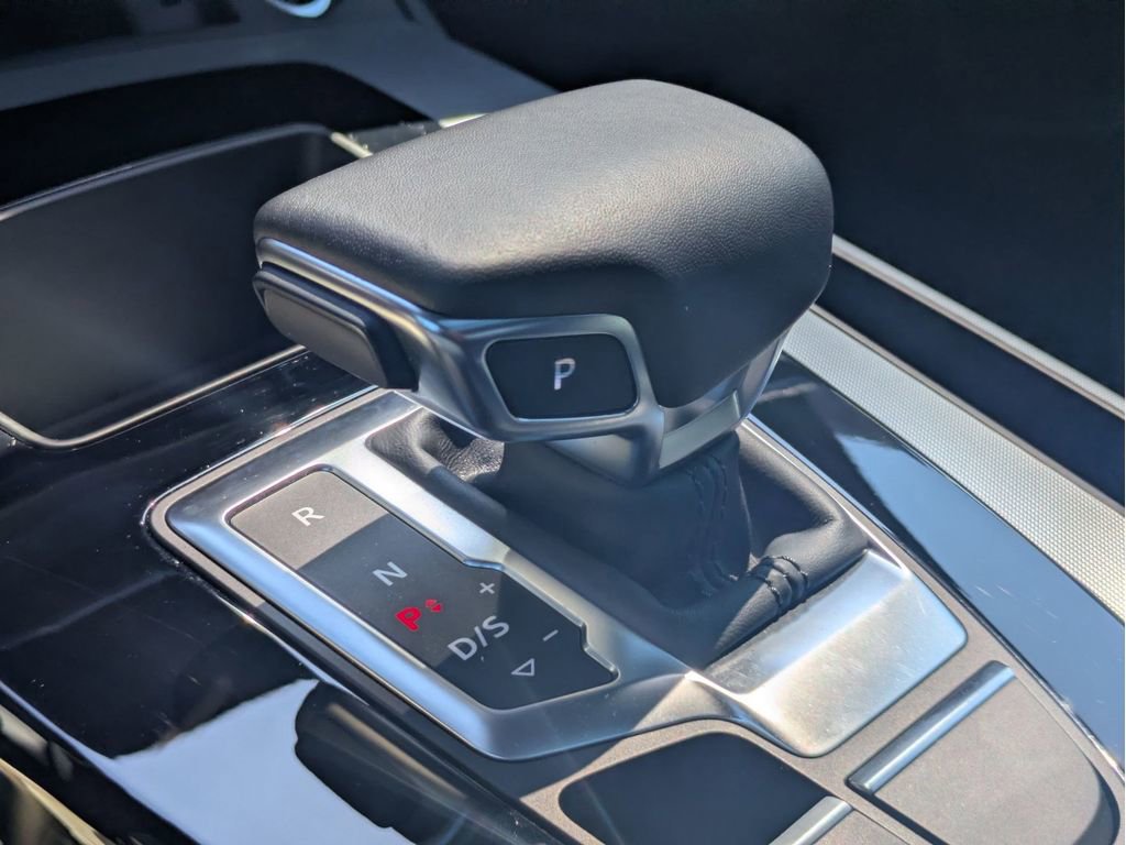 Used 2023 Audi Q5 2.0T Prestige image 16