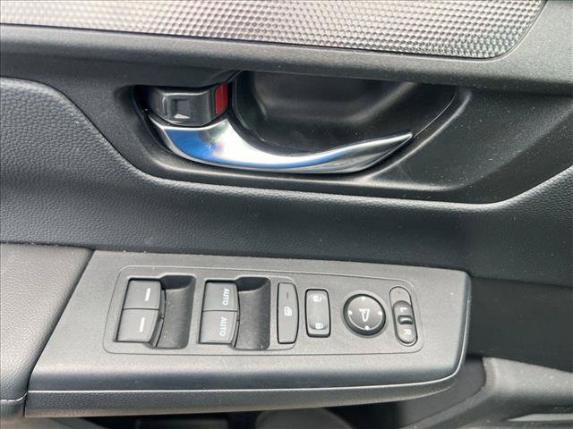 Used 2025 Honda CR-V EX image 12