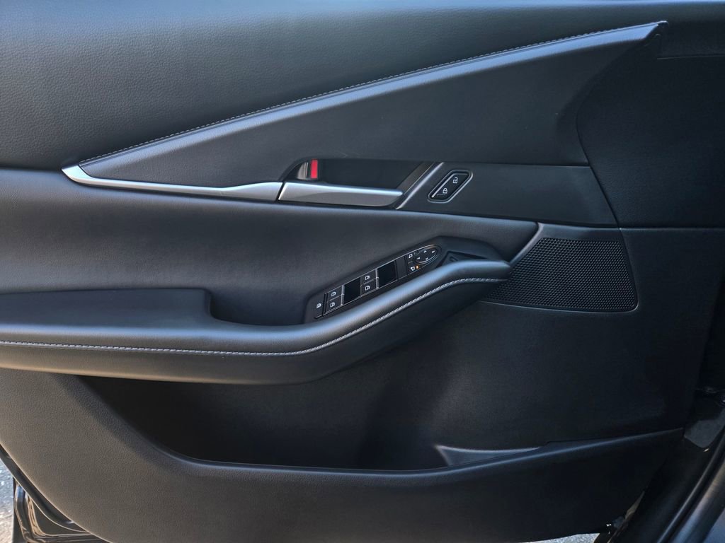 Used 2025 MAZDA CX-30 AWD 2.5 S w/ Select Sport Pkg image 10