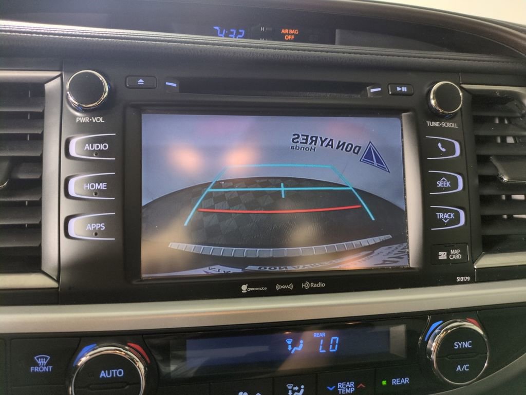 Used 2017 Toyota Highlander XLE w/ Protection Package #3 image 22
