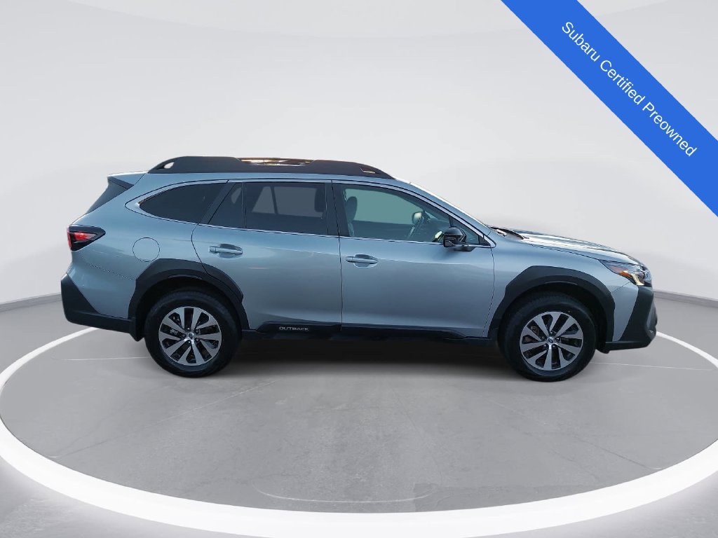 Certified 2025 Subaru Outback Premium w/ Popular Package #1A AWD/4WD image 4