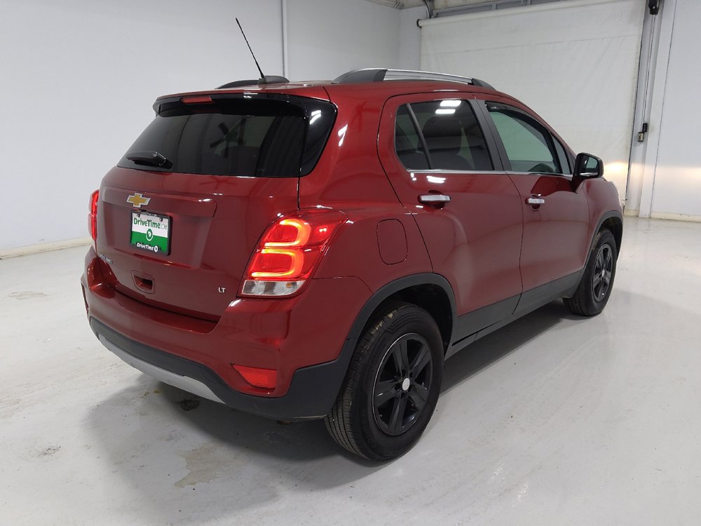 Used 2020 Chevrolet Trax LT w/ LT Convenience Package AWD/4WD image 9