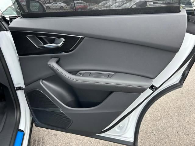 New 2026 Audi Q8 Premium Plus image 22