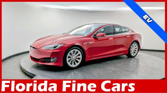 Used 2017 Tesla Model S 90D image 1