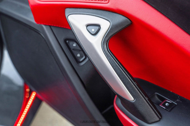 Used 2016 Chevrolet Corvette Z06 w/ 3LZ Preferred Equipment Group image 41