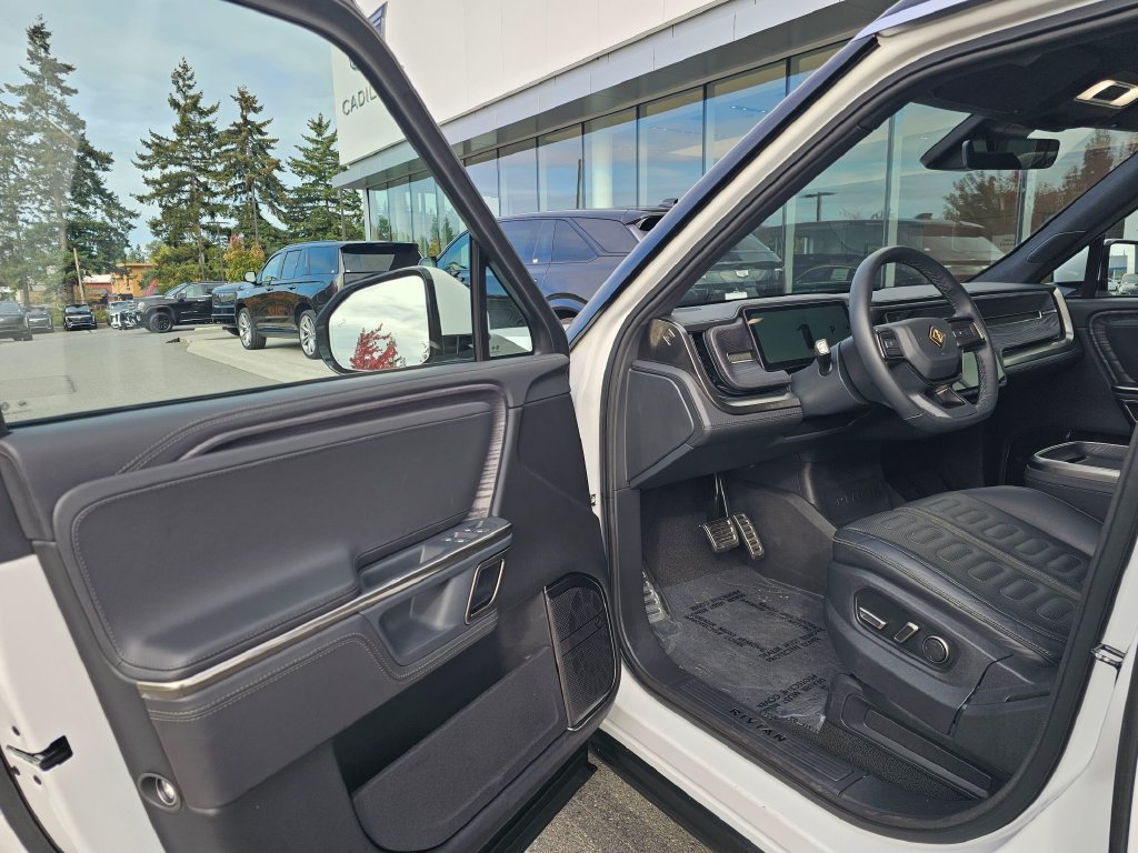 Used 2023 Rivian R1S Adventure Quad AWD/4WD image 22