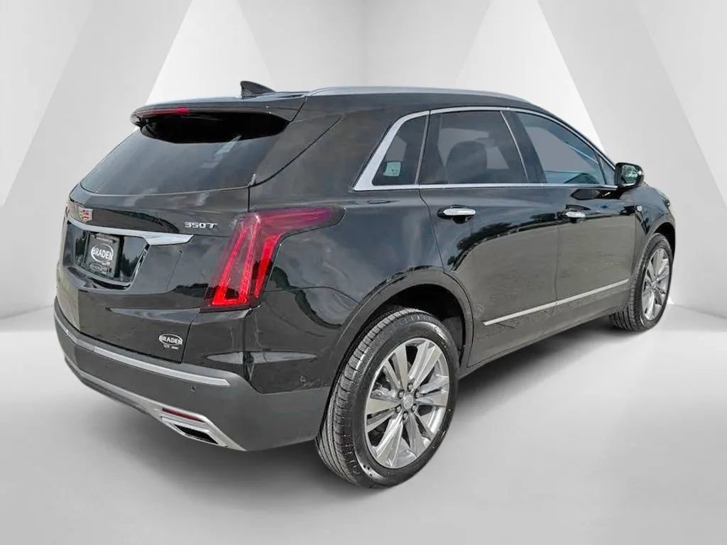 New 2026 Cadillac XT5 Premium Luxury w/ LPO, Floor Liner Package AWD/4WD image 7