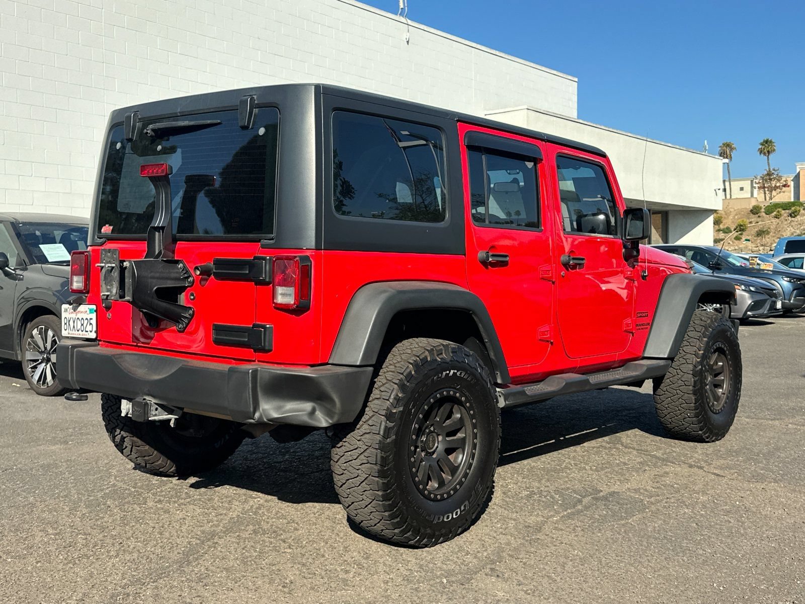 Used 2015 Jeep Wrangler Unlimited Sport AWD/4WD image 3
