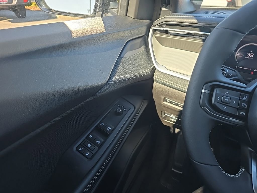 New 2026 Jeep Cherokee Laredo image 15
