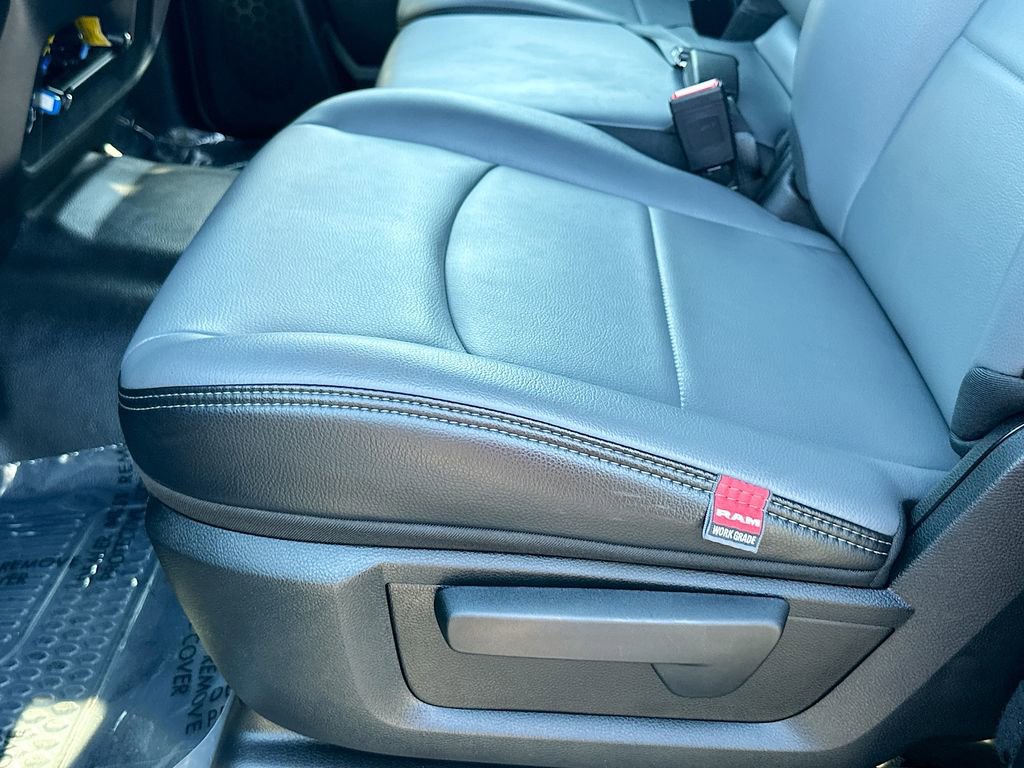 Used 2025 RAM 2500 Tradesman image 19